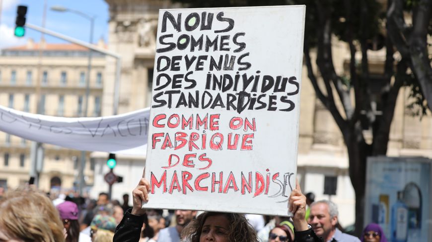 Manifestation en France PASS Sanitaire