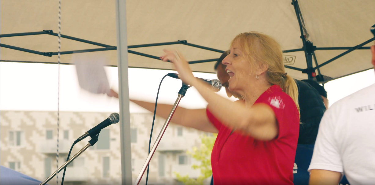 Discours #10 : Terri Hayda, Police On Guard