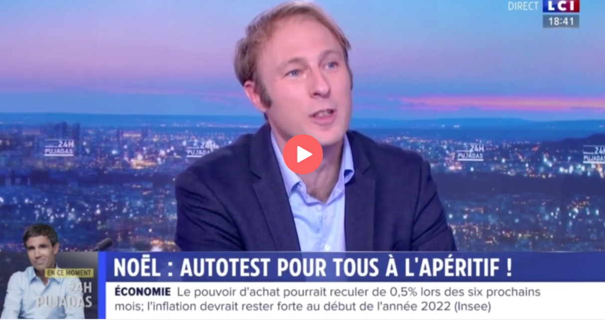 Lourd accrochage, il s'énerve et remet une journaliste en place !