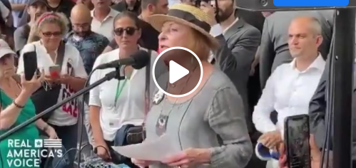 Salut les nazi 2.0  Une survivante de l'Holocauste :