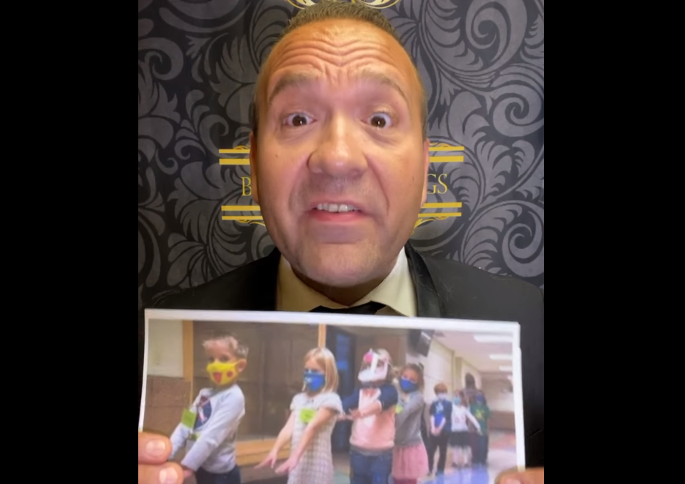 Hampton Analysis et les pauvres enfants avec des MASQUES OSTTTIII!