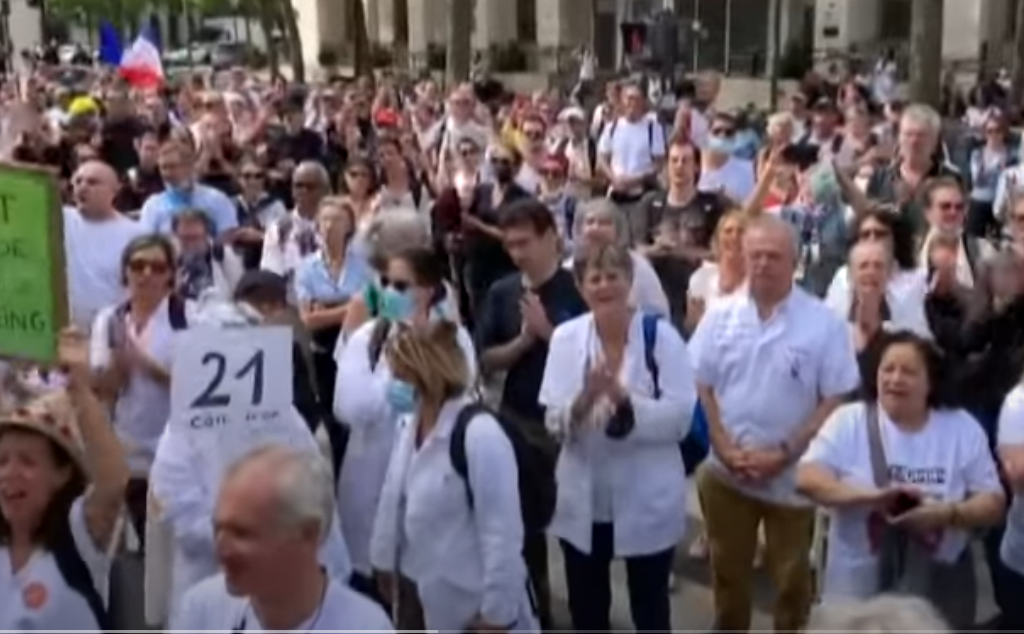 Les manifestants anti-pass se mobilisent pour le 9e samedi consécutif, 11 septembre 2021