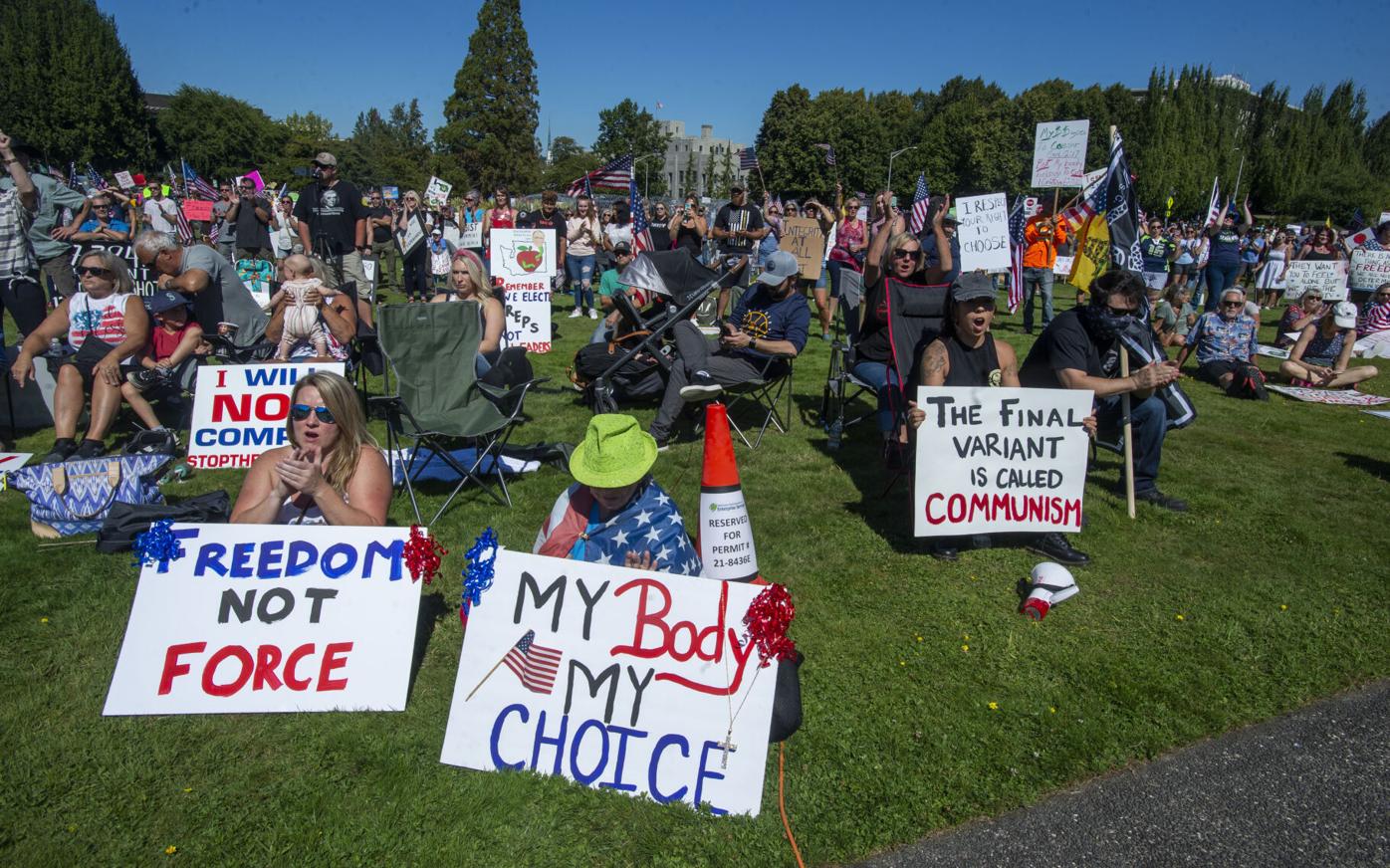 Les travailleurs de l'État frustrés par la protestation contre le mandat des vaccins à Olympie, USA