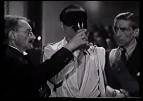 FORCES OCCULTES (1943) [FILM COMPLET], AH LES FRANCS MASON